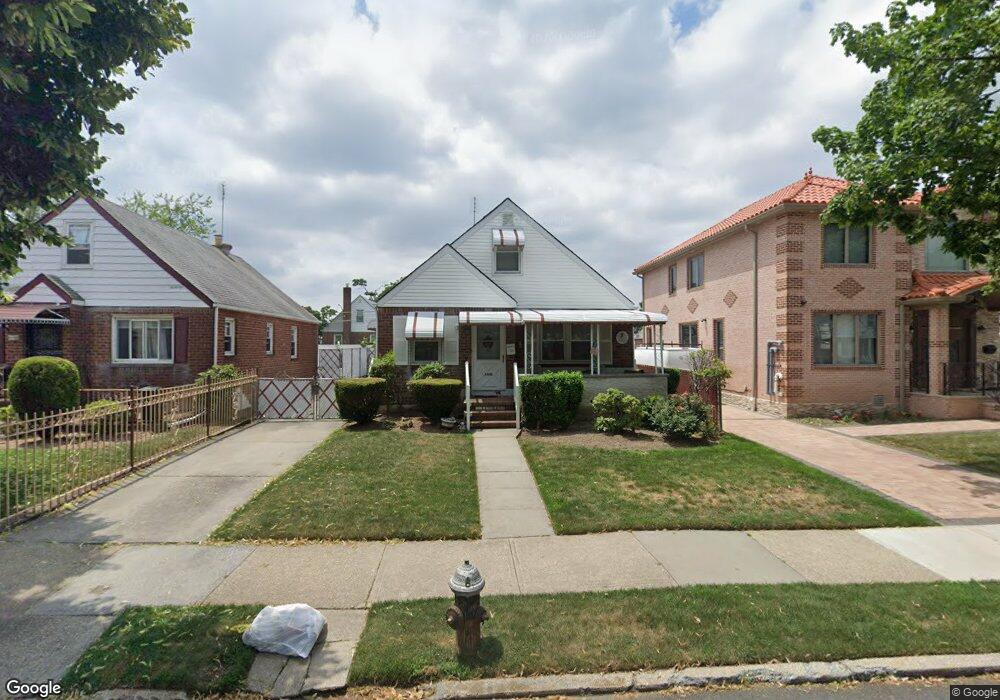 8048 251st St, Bellerose, NY 11426 - photo 1