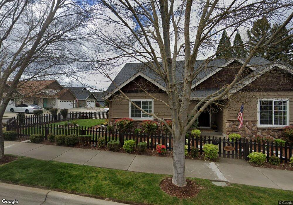 124 SE Yorktown Rd, Grants Pass, OR 97527 - photo 1