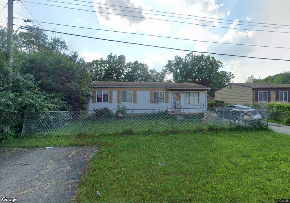 5385 Afaf St, Flint, MI 48505 - photo 1