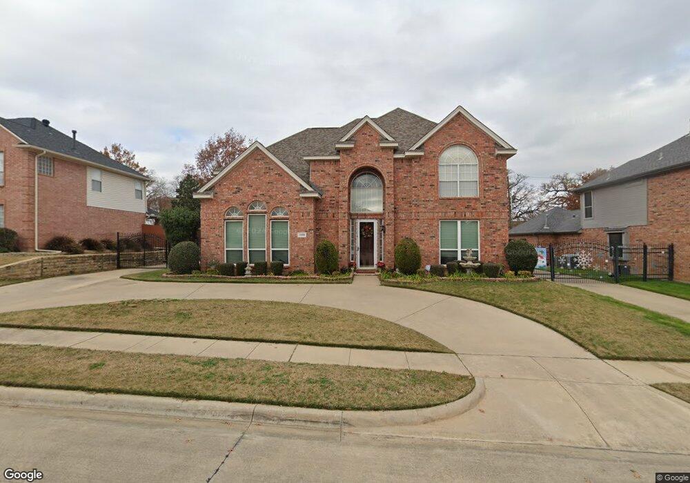 1109 Crestview Dr, Bedford, TX 76021 - photo 1