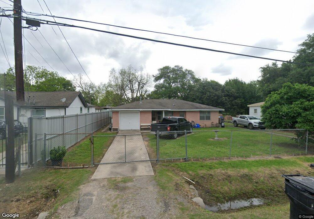 1909 Heaney Dr, Houston, TX 77093 - photo 1