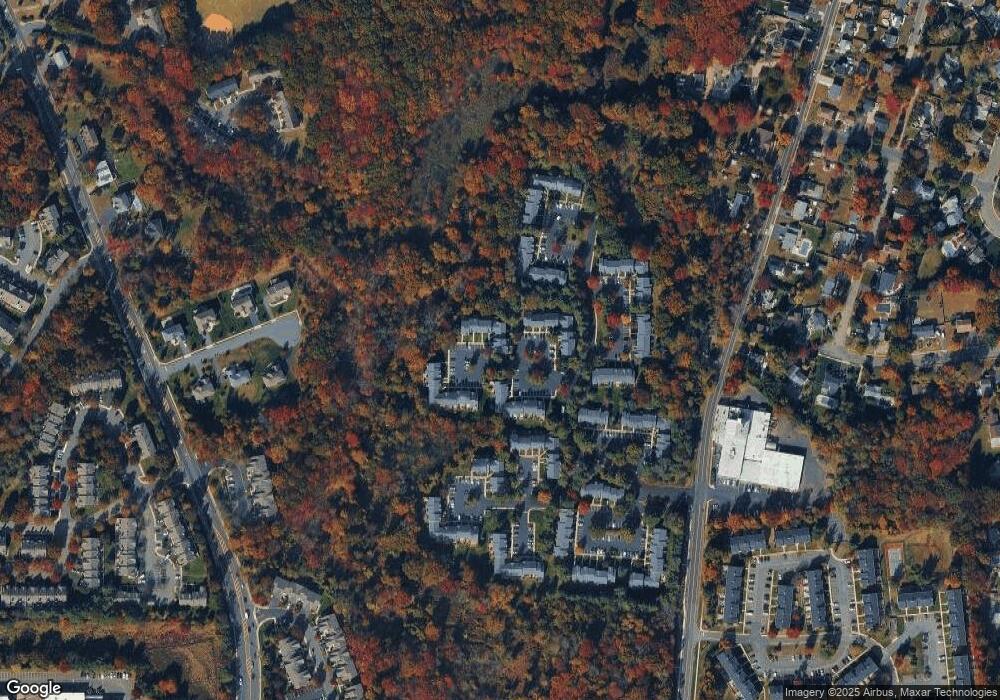 104 Cranbrook Ct, Holmdel, NJ 07733 - photo 1