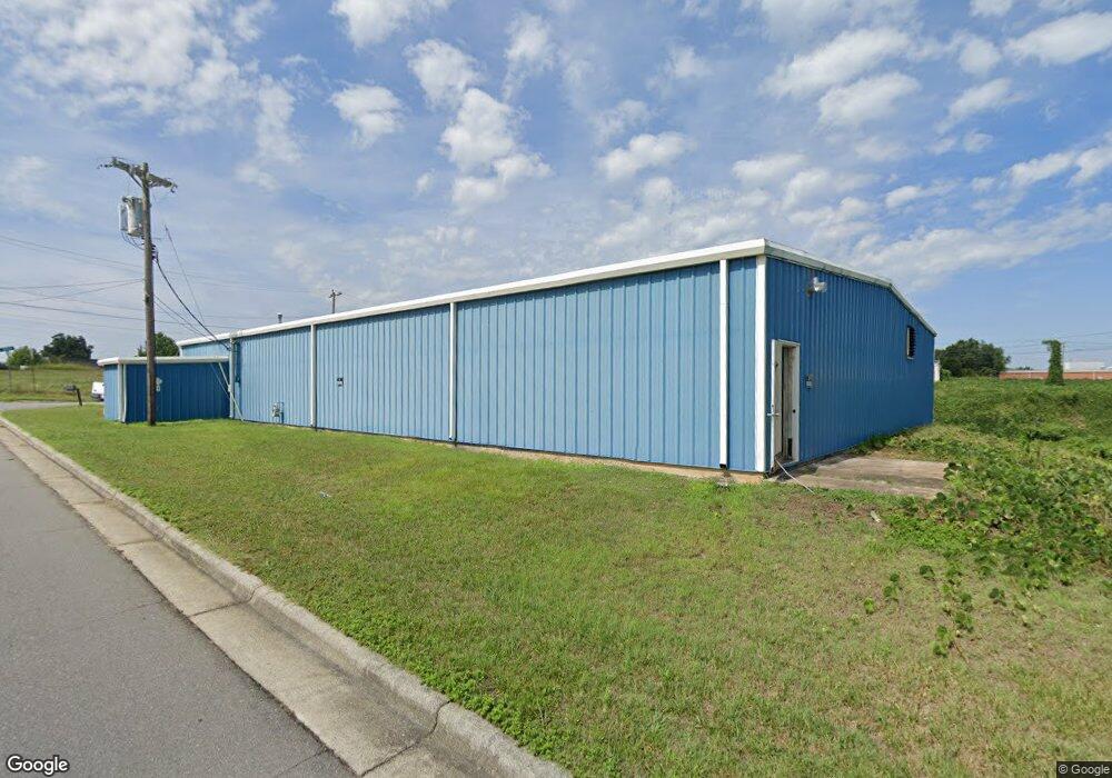 208 N Harris St, Reidsville, NC 27320 - photo 1