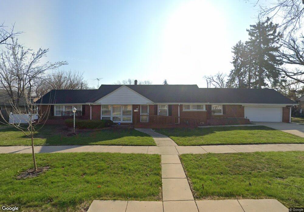 913 Suffolk Ave, Westchester, IL 60154 - photo 1