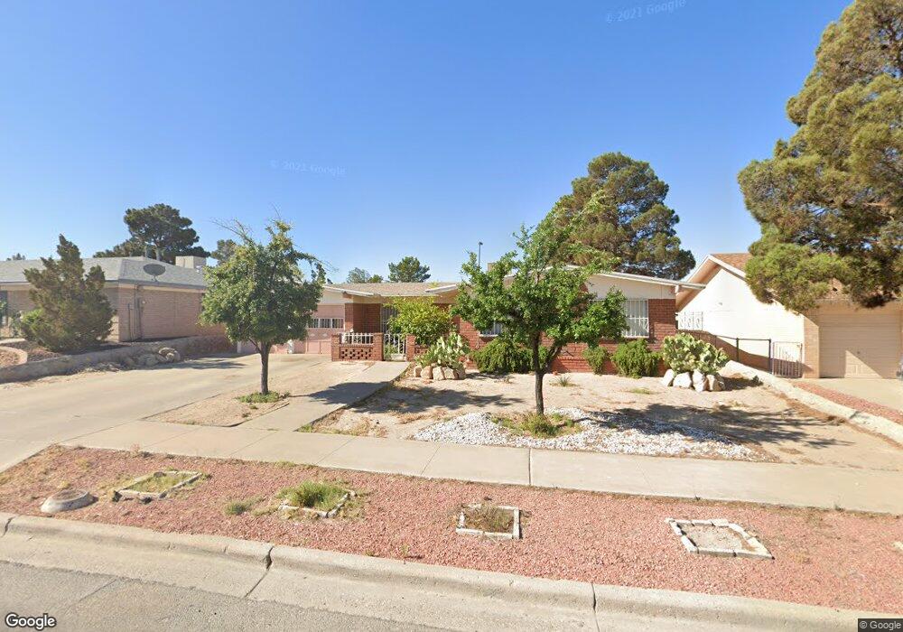 10500 Candlewood Ave, El Paso, TX 79925 - photo 1