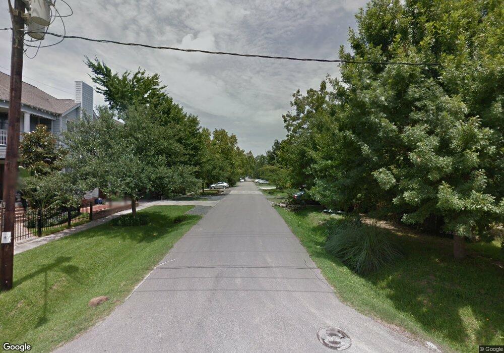 901 Waverly St, Houston, TX 77007 - photo 1