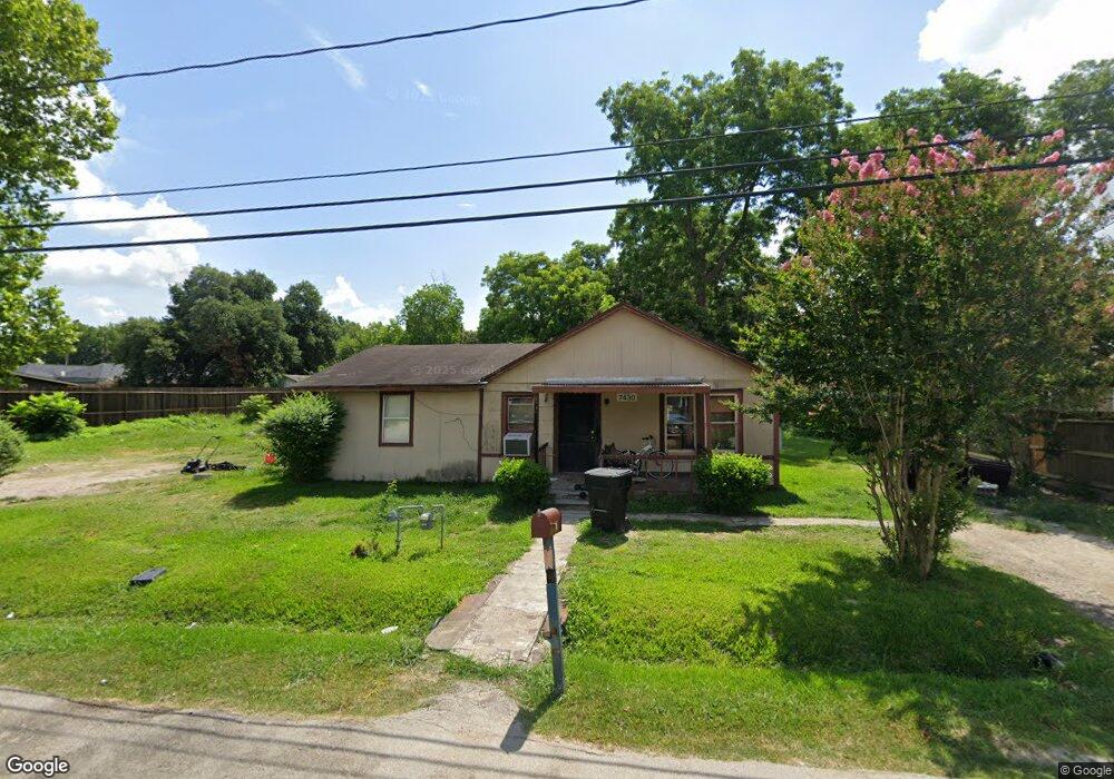 7430 Charlie St, Houston, TX 77088 - photo 1