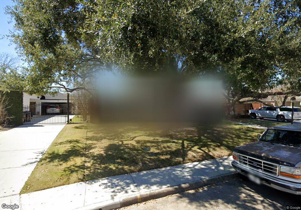 706 Briar Hill Dr, Houston, TX 77042 - photo 1