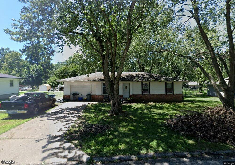 709 Evergreen Ave, Nixa, MO 65714 - photo 1