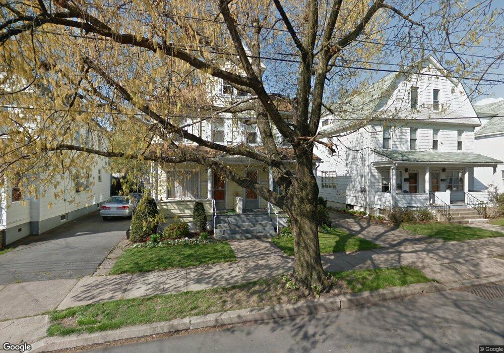 127 E Bennett St, Kingston, PA 18704 - photo 1