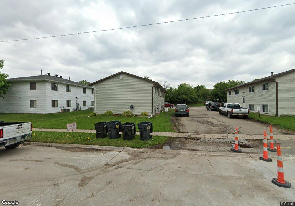 4016 21st Ave SW, Cedar Rapids, IA 52404 - photo 1