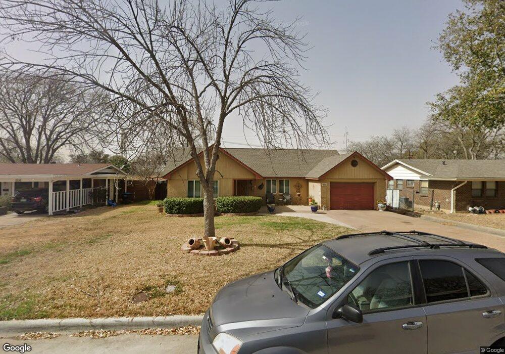 5512 Wheaton Dr, Fort Worth, TX 76133 - photo 1