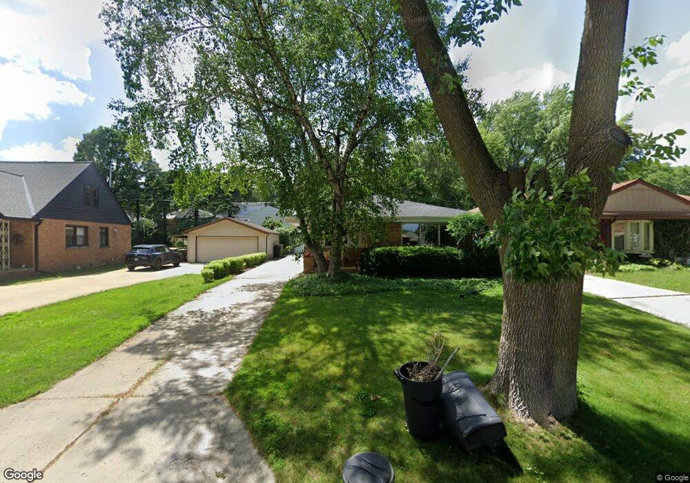 1921 N 117th St, Milwaukee, WI 53226 - photo 1