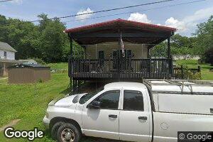 208 Penn Ave, Bowerston, OH 44695