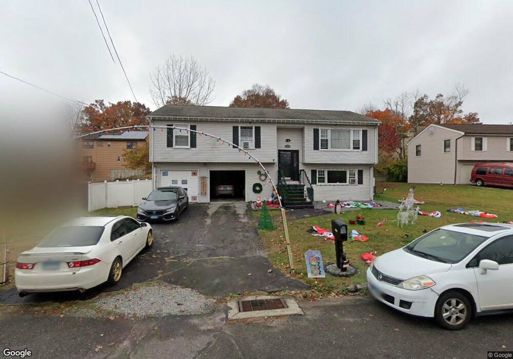 131 Wilcox St, Bridgeport, CT 06606 - photo 1