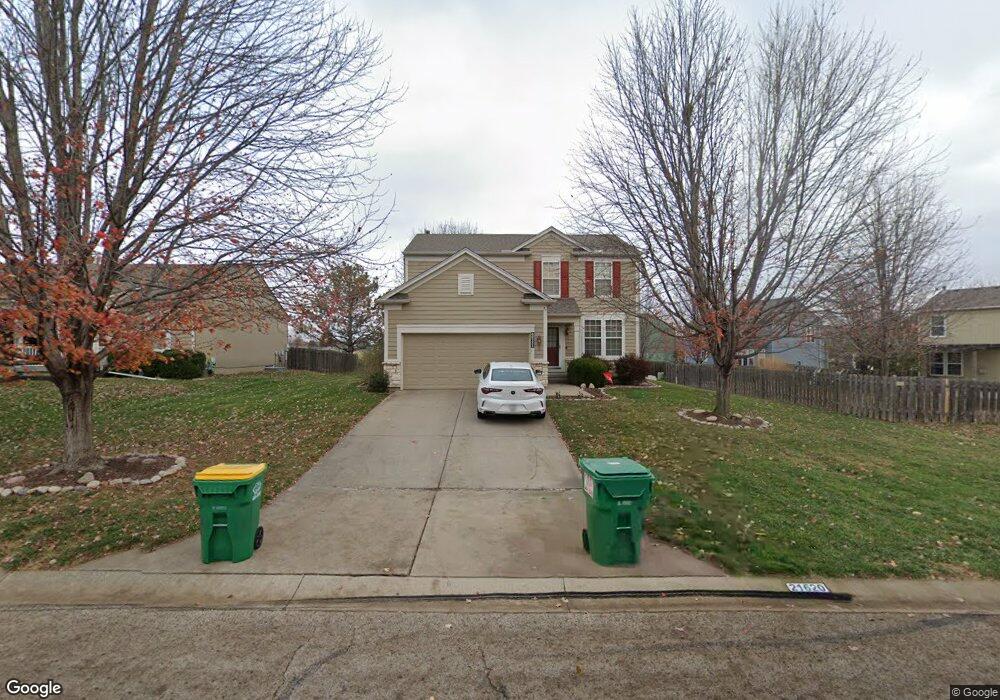 21620 W 56th St, Shawnee, KS 66218 - photo 1