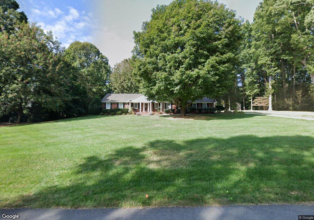 252 Gleneagles Rd E, Statesville, NC 28625 - photo 1