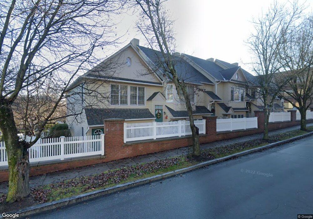 79 Locust Ave unit 223, New Canaan, CT 06840 - photo 1