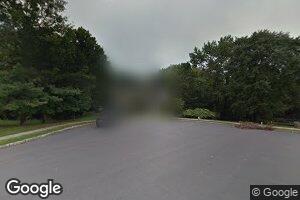 7 Danton Ct, Kendall Park, NJ 08824