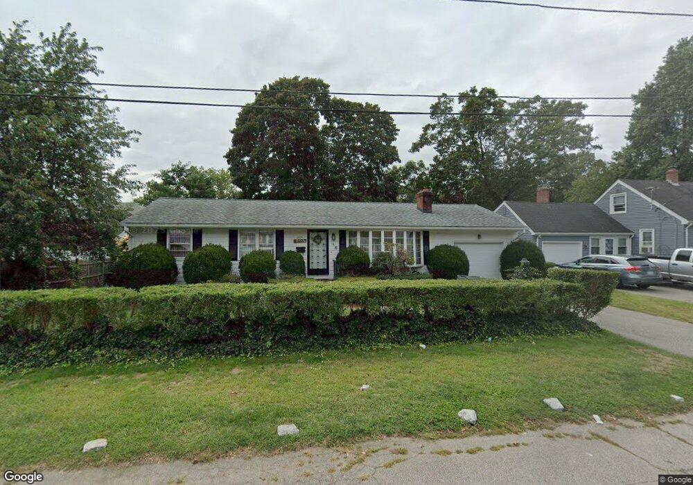 14 Silver Lake Ave, Warwick, RI 02888 - photo 1