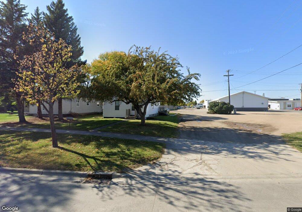 624 S 20th St, Grand Forks, ND 58201 - photo 1