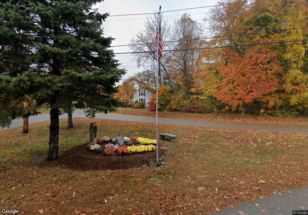 39 Cross St, Rowley, MA 01969 - photo 1