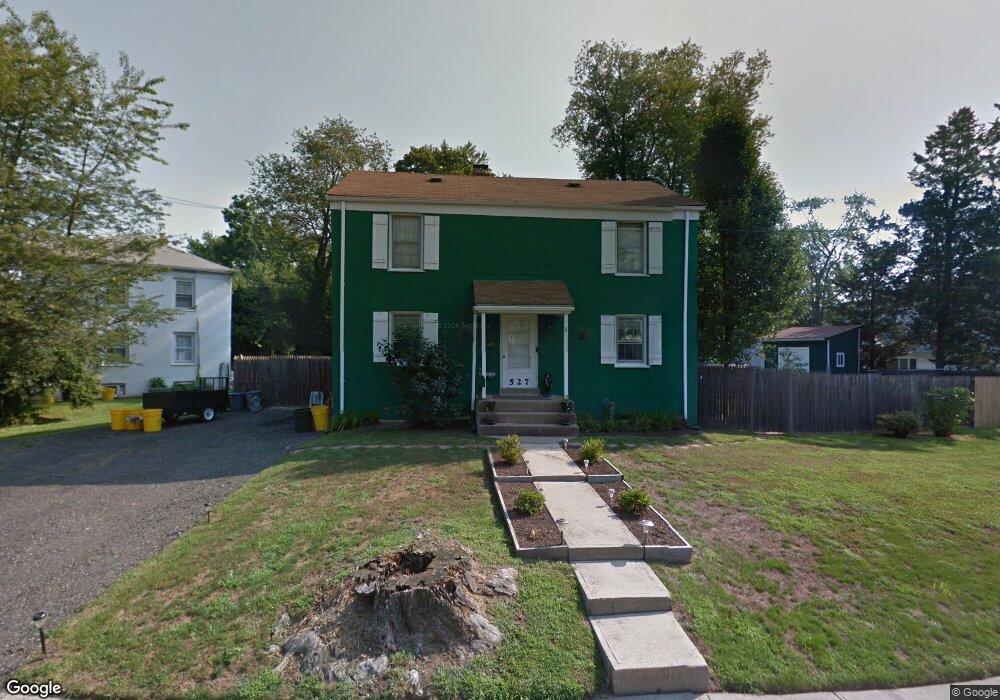 527 Pingree Ave, Ewing, NJ 08618 - photo 1