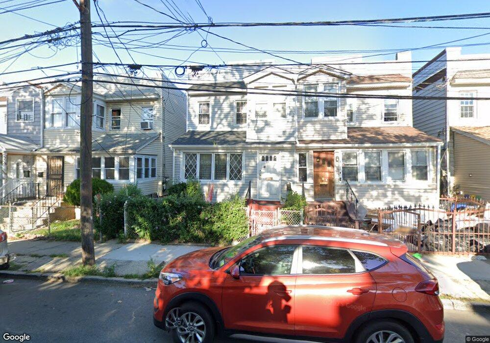 9319 Eldert Ln, Woodhaven, NY 11421 - photo 1