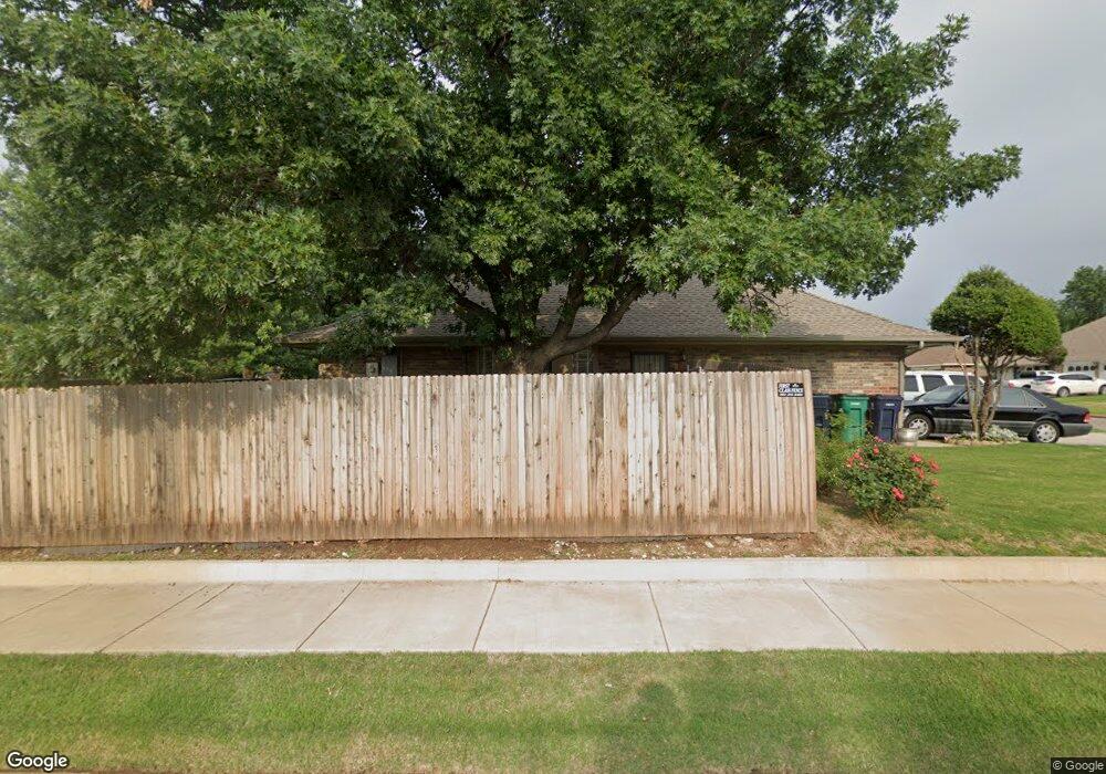 2425 NW 119th St, Oklahoma City, OK 73120 - photo 1