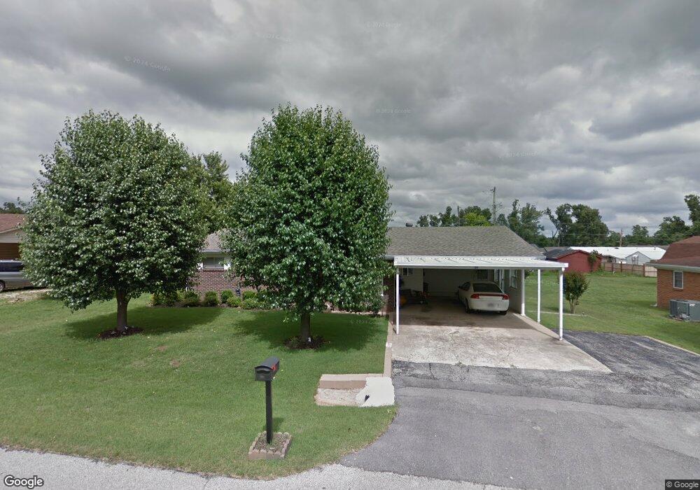 301 Walnut Dr, Paragould, AR 72450 - photo 1