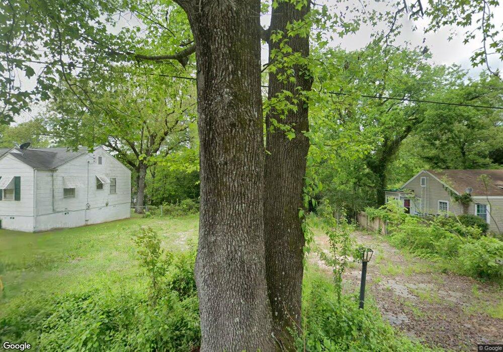 984 Ponce de Leon Cir S, Macon, GA 31206 - photo 1