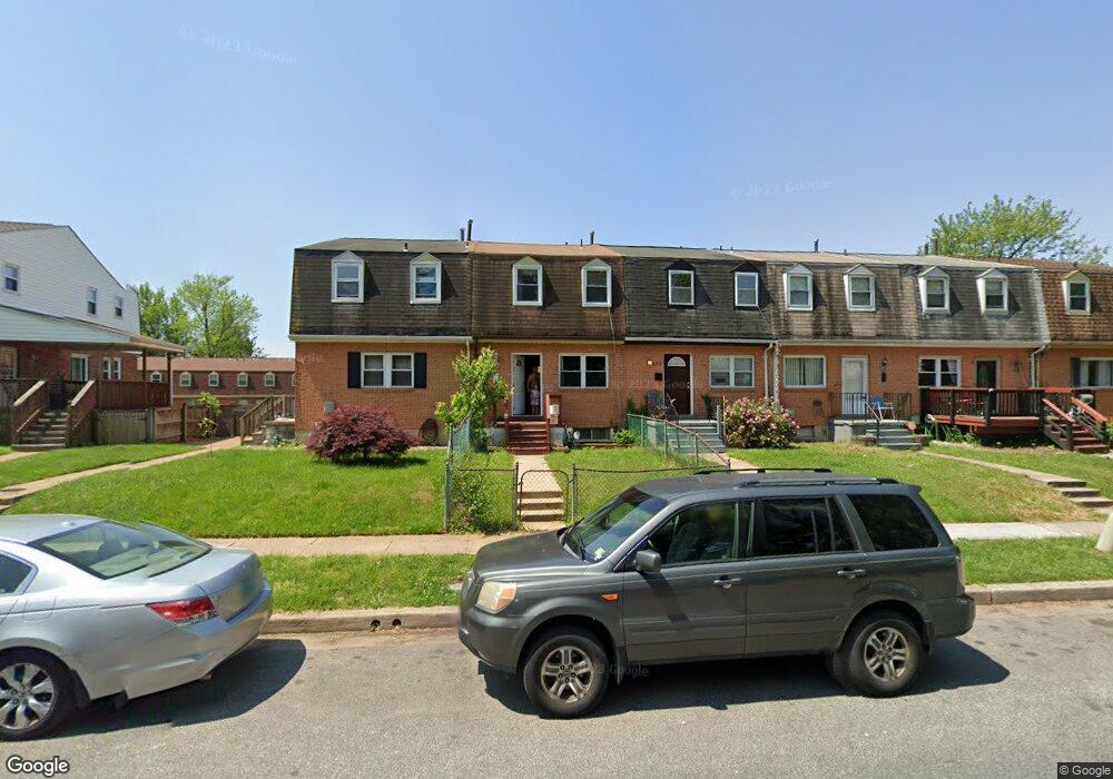 634 Kingston Rd, Middle River, MD 21220 - photo 1