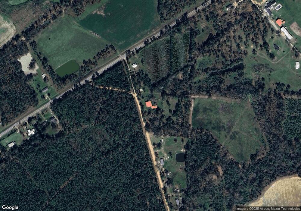 107 Jeff Lewis Rd, Douglas, GA 31533 - photo 1