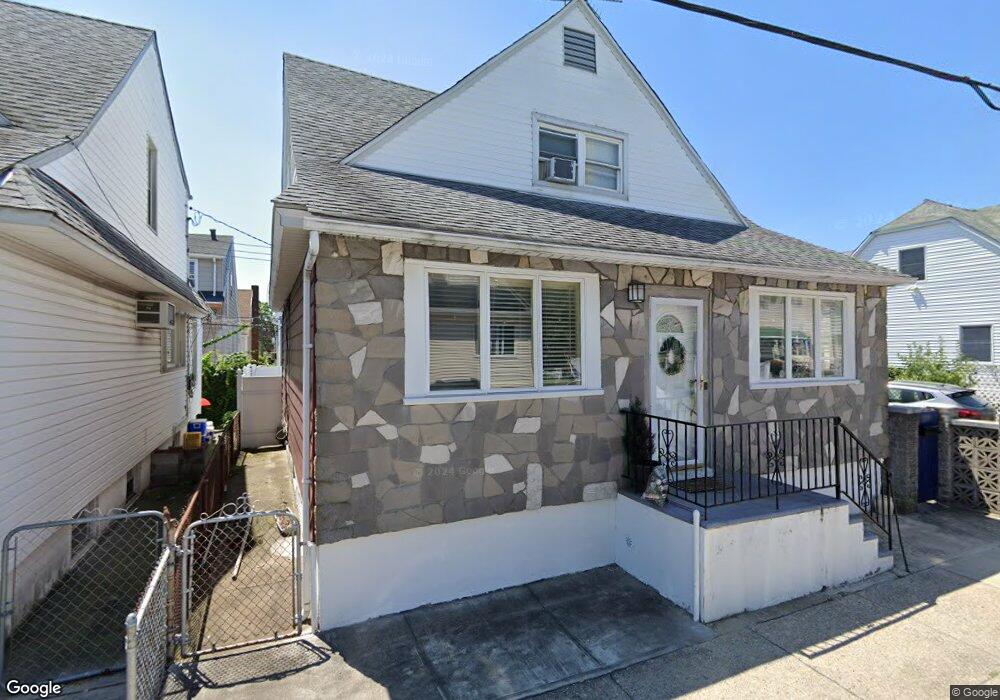 109 Ebony Ct, Brooklyn, NY 11229 - photo 1