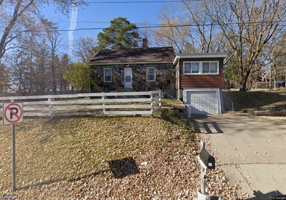 317 Summit Ave S, Sauk Rapids, MN 56379 - photo 1