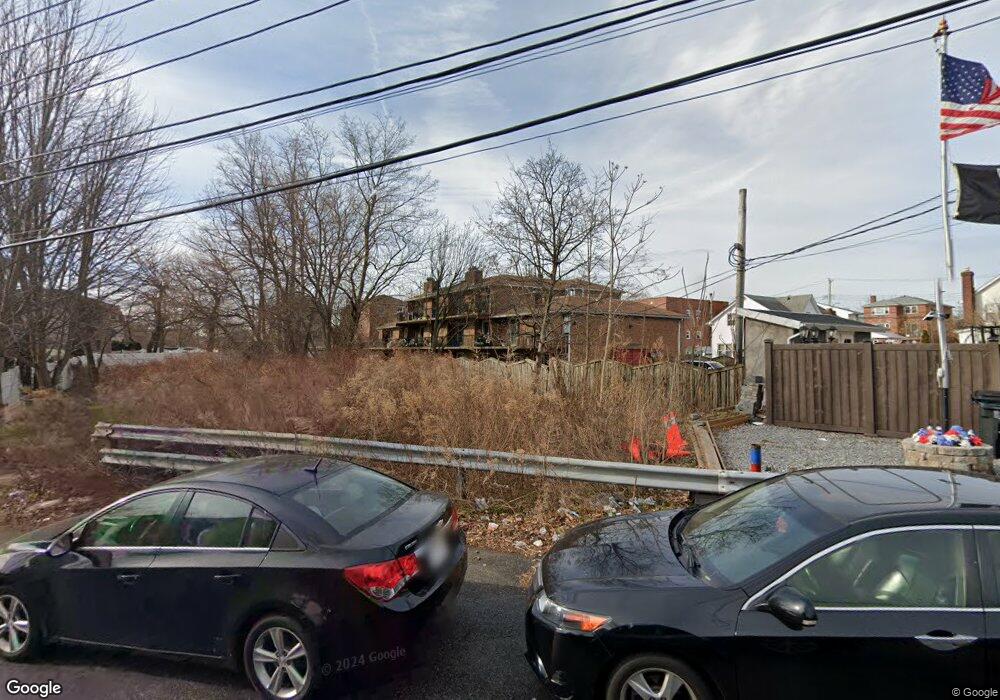 1530 Bayview Ave unit B1, Bronx, NY 10465 - photo 1