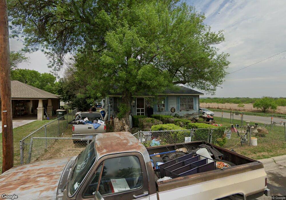 417 Durango St, San Marcos, TX 78666 - photo 1