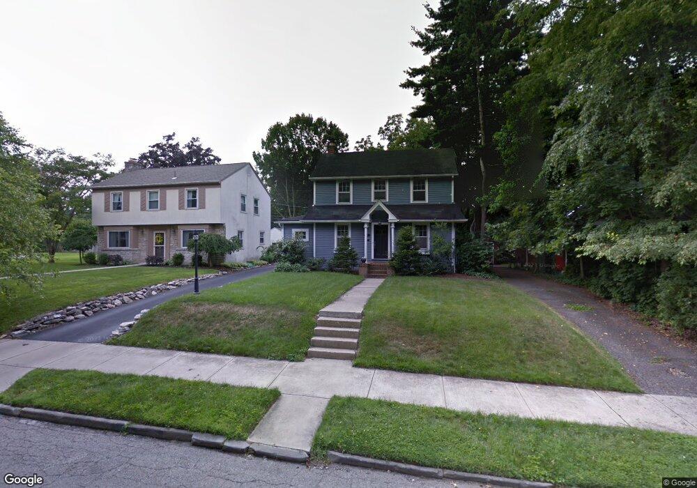 409 Brevoort Rd, Columbus, OH 43214 - photo 1