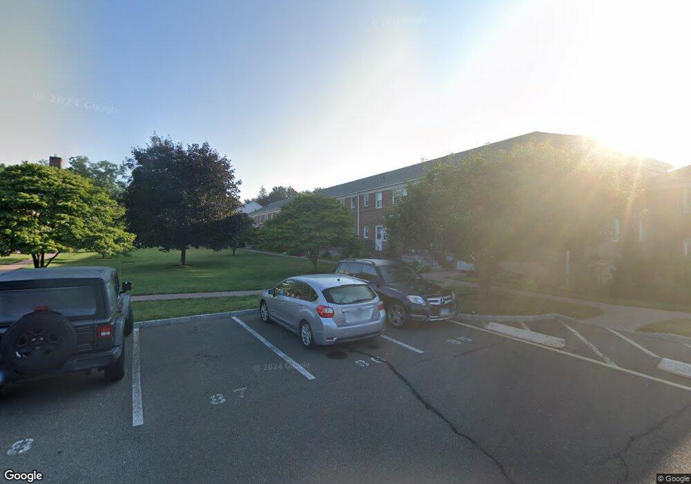 246 Glenbrook Rd unit C, Stamford, CT 06906 - photo 1