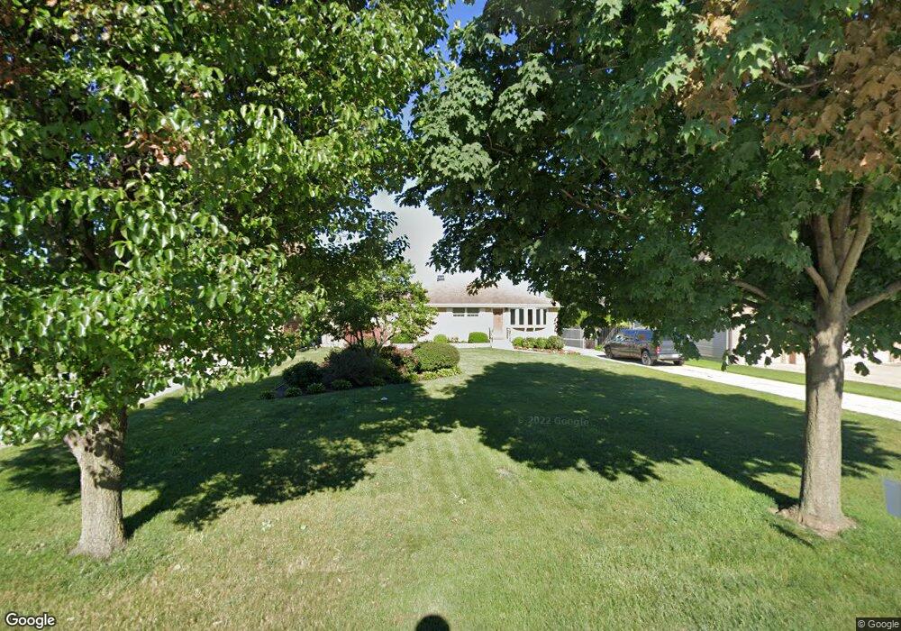 609 N Willow Rd, Elmhurst, IL 60126 - photo 1