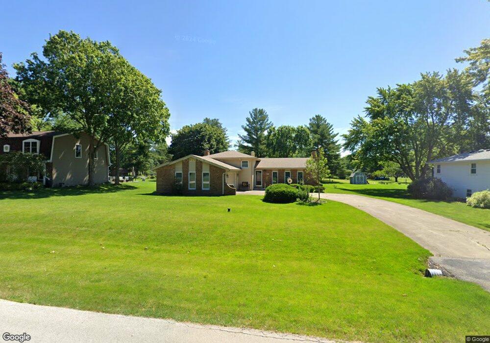 10S075 Alago Rd, Naperville, IL 60564 - photo 1