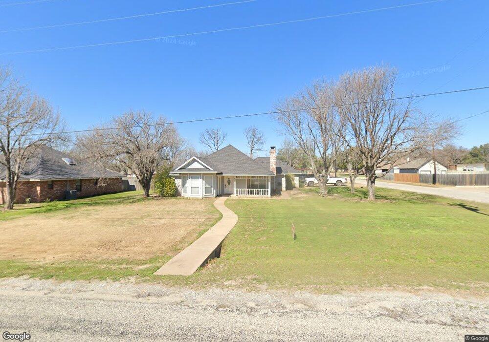 600 Aqua Vista Dr, Granbury, TX 76049 - photo 1