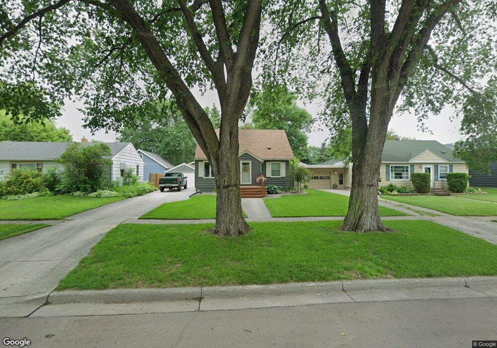 1714 2nd St N, Fargo, ND 58102 - photo 1