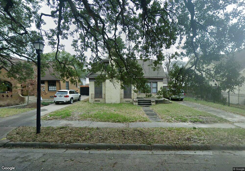 807 Pizer St, Houston, TX 77009 - photo 1
