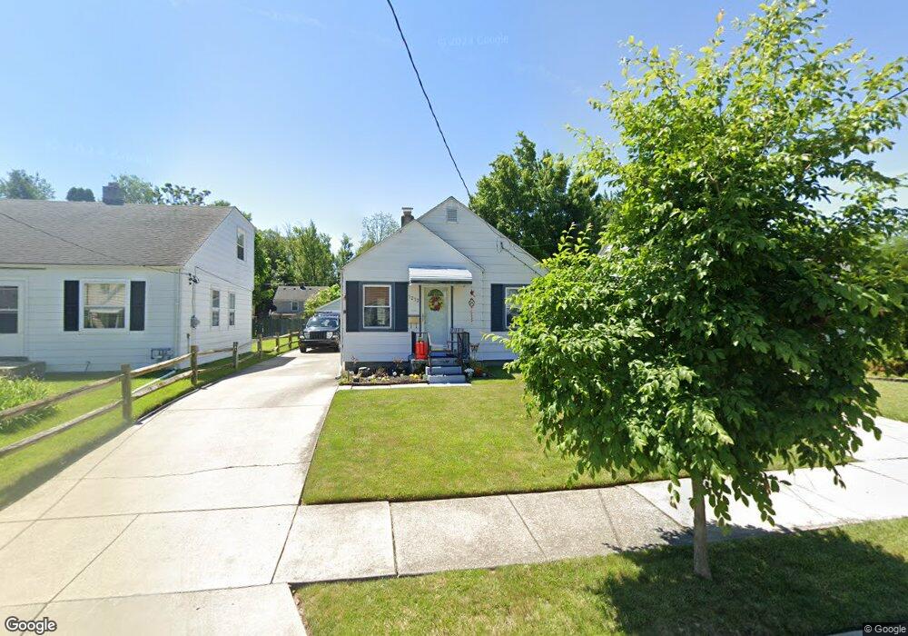 1213 Cribb St, Toledo, OH 43612 - photo 1