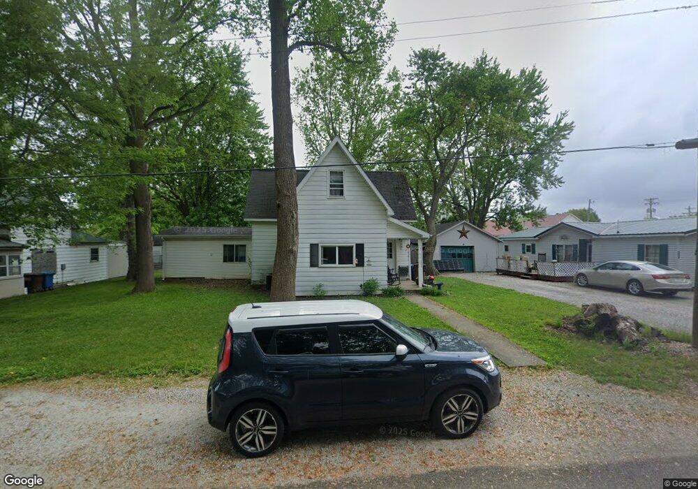 908 E Wabash St, Converse, IN 46919 - photo 1