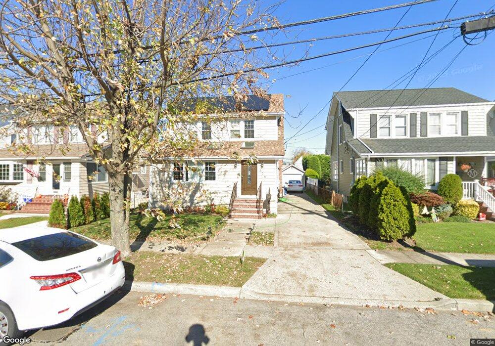 326 Riverside Ave, Oceanside, NY 11572 - photo 1