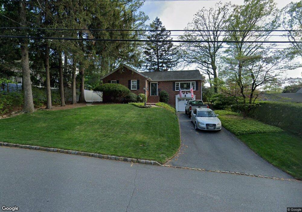 81 Franklin St, Cedar Grove, NJ 07009 - photo 1