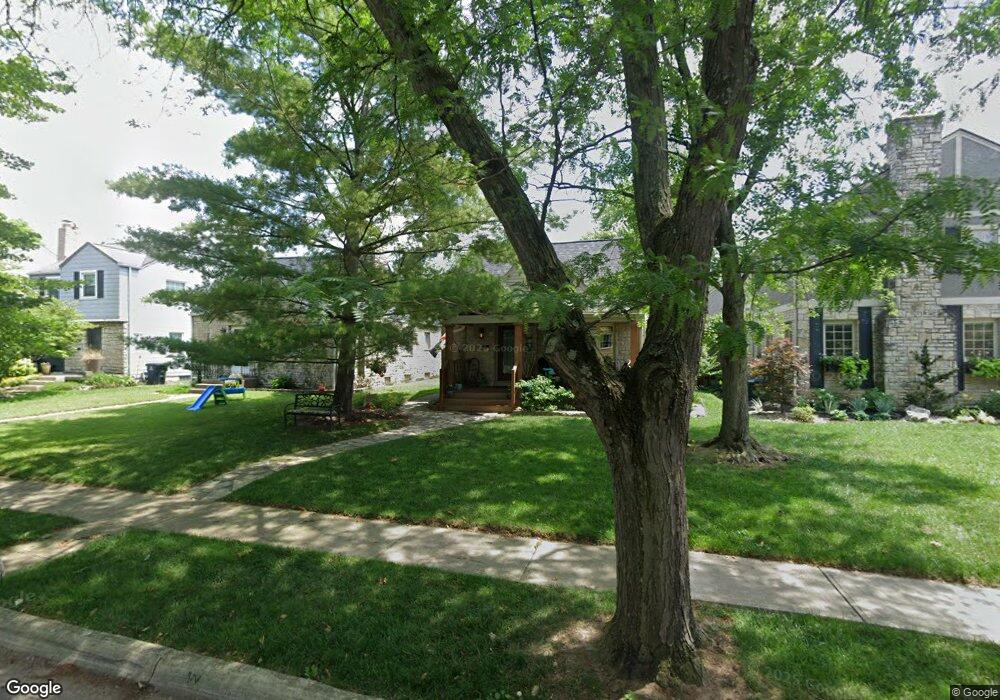 912 Vernon Rd, Columbus, OH 43209 - photo 1