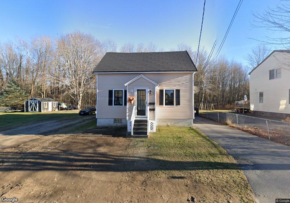 8 Glenwood Ave, Saco, ME 04072 - photo 1